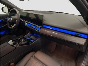 BMW 520 d Limousine M Sport // AHK // Aktive Sitzbelüftung vorn //  Driving Assistant Professional // Harman