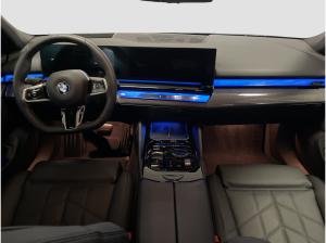 BMW 520 d Limousine M Sport // AHK // Aktive Sitzbelüftung vorn //  Driving Assistant Professional // Harman