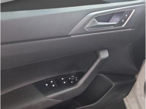 Volkswagen Taigo R-Line Automatik AHK Kamera Sitzheiz Klima
