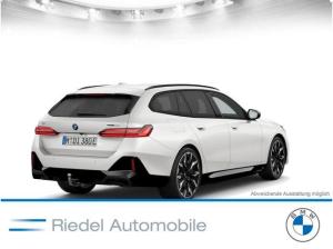 BMW i5 eDrive40 Touring M Sportpaket Klimaaut. AHK