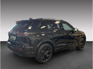 Volkswagen Tiguan 1.5 eTSI DSG R-Line AHK Black Style