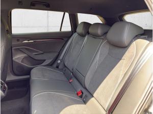Skoda Superb Combi Sportline 2.0 TDI 4x4 NAVI AHK 360°