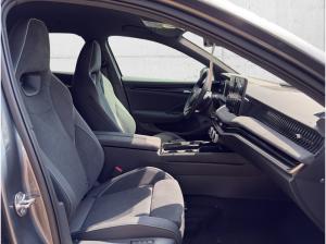 Skoda Superb Combi Sportline 2.0 TDI 4x4 NAVI AHK 360°