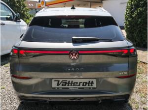 Volkswagen T-Roc R-Line 1.5 eTSI DSG AHK Navi Kamera Pano