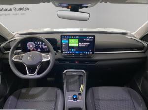 Volkswagen T-Roc 1.5 eTSI DSG Life / LED RFK