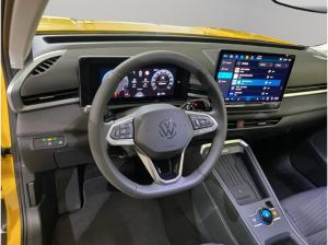 Volkswagen T-Roc 1.5 eTSI DSG Life / LED RFK