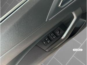 Volkswagen Taigo R-Line 1.0 TSI DSG BLACKS AHK NAVI IQDRIVE
