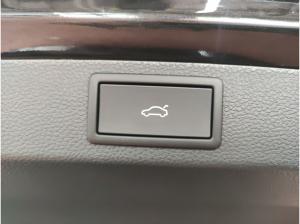 Skoda Karoq Sportline 2.0 TDI DSG 4x4 AHK LED NAVI ACC