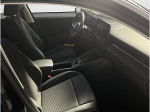 Volkswagen T-Roc 1.5 eTSI DSG Life  Navi RFK LED 17 Zoll