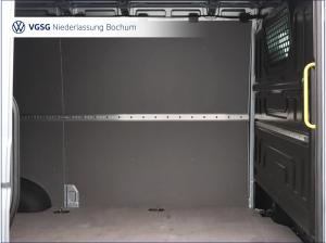 Volkswagen Crafter Kasten Mittel Navi Kamera PDC Holzboden ZV