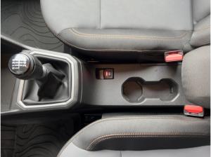 Dacia Jogger Extreme+ TCe 110 7-Sitzer SHZ PDC KLIMA A