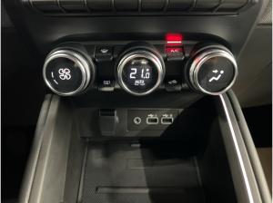 Renault Clio TECHNO TCe 90 CARPLAY KAMERA SHZ PDC