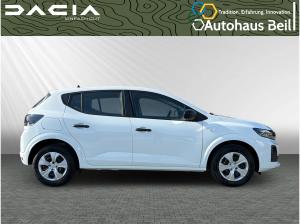 Dacia Sandero Essential TCe 100-