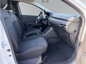 Dacia Sandero Essential TCe 100-