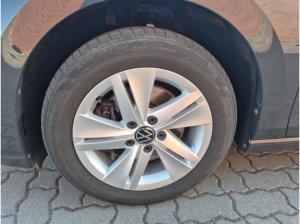 Volkswagen Golf Variant Life 2.0 TDi DSG AHK Navi SHZ AppConnect