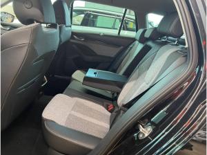 Skoda Octavia Combi Selection eTSI DSG