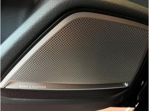 Audi RS6 Avant 441(600) kW(PS) tiptronic HD Matrix, AHK, RS Sportauspuff, Dynamikpaket plus, Keramikbremse, H