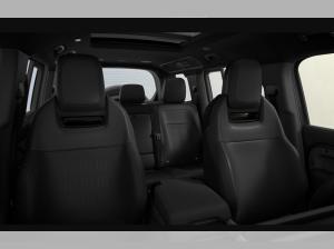 Land Rover Defender 110 P635 OCTA Black