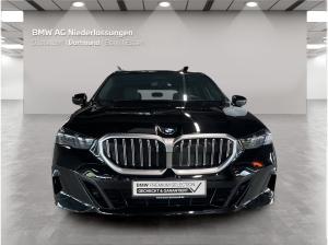 BMW 520 d xDrive Touring  M Sport *Neupreis: 86.170,00 EUR*