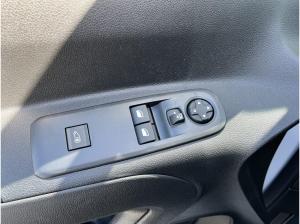 Opel Combo E Cargo 1.5 D M LED+Navi+Kam.+PDC.
