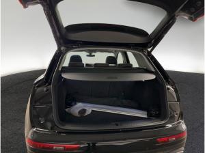 Audi Q5 40 TDI qu.S tr. AHK STDHZG MATRIX RFK PANO