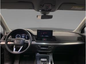 Audi Q5 40 TDI qu.S tr. AHK STDHZG MATRIX RFK PANO