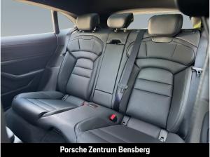 Porsche Taycan Sport Turismo Black Edition