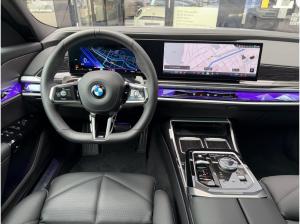 BMW 740 740d xDrive M Sport DA/PA Prof SkyLounge TV