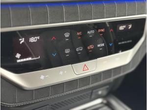 KGM Rexton LUX 8/AT 4WD