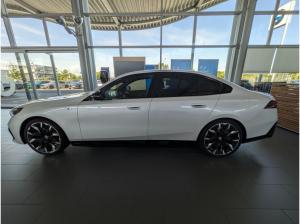 BMW i5 M60 xDrive Limousine LAGERAKTION!