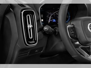 Volvo EX40 Core