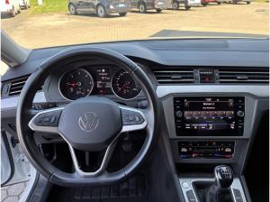 Volkswagen Passat Variant 2.0 TDI App-Connect*Rear View*Navi