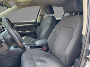 Volkswagen Golf VIII Variant Life 2.0 TDI 1,99% LED TRAVEL