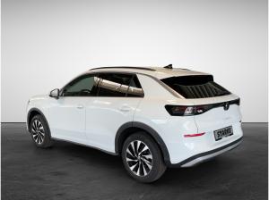 Volkswagen T-Roc 1.5 eTSI DSG Life  LED Navi RFK 17 Zoll