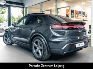 Porsche Macan SOFORT 0,25% Luftfederung AHK Matix Ledepaket 360Grad Bose