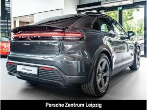 Porsche Macan SOFORT 0,25% Luftfederung AHK Matix Ledepaket 360Grad Bose