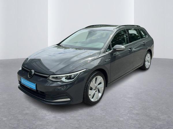 Volkswagen Golf VIII Variant 1.5 eTSI Style DSG Rear View AppConnect