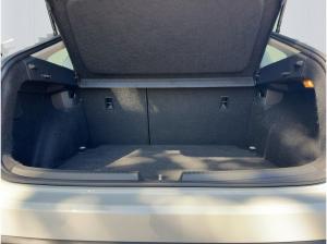 Volkswagen Taigo 1.0 TSI DSG Life IQ.DRIVE Ganzjahresreifen