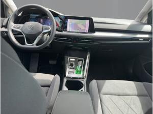 Volkswagen Golf VIII 1.5 eTSI Style DSG Navi Sitzhzg LED