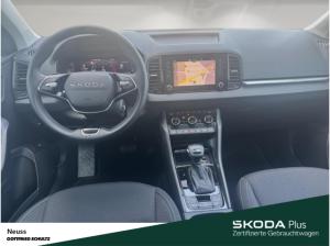 Skoda Karoq TOUR TSI DSG AHK NAVI SITZHEIZUNG EINPARKHILFE LED
