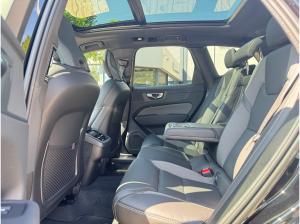 Volvo XC60 B5 AWD ULTRA BLACK EDITION-AHK-360-Luftfahrwerk-MJ27-Sofort lieferbar!