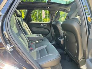 Volvo XC60 B5 AWD ULTRA BLACK EDITION-AHK-360-Luftfahrwerk-MJ27-Sofort lieferbar!