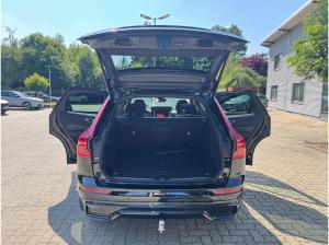 Volvo XC60 B5 AWD ULTRA BLACK EDITION-AHK-360-Luftfahrwerk-MJ27-Sofort lieferbar!