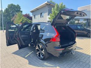 Volvo XC60 B5 AWD ULTRA BLACK EDITION-AHK-360-Luftfahrwerk-MJ27-Sofort lieferbar!