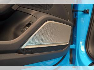 Audi RS6 AVANT EXCLUSIVE 196k LISTENPREIS PANO CARBON B&O ADV. HuD 305KMH KERAMIK