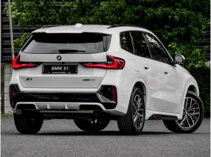 BMW X1 sDrive20i M Sport PANO ACC AHK RFK NAVI LED