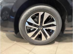 Volkswagen Golf VIII Life 2,0 TDI Energy-AHK-IQ.Light