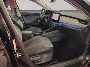 Skoda Octavia Combi 2.0 TDI DSG Selection AHK m. 1000,- € Wechselprämie
