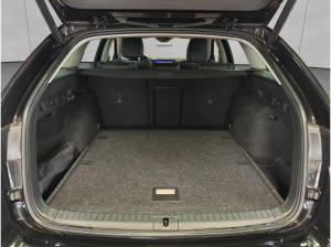 Skoda Octavia Combi 2.0 TDI DSG Selection AHK m. 1000,- € Wechselprämie