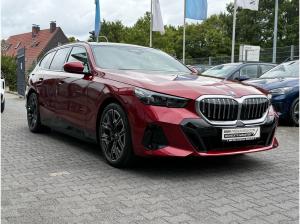 BMW 550 e xDrive Touring M Sport //Stop&Go B&W Pano